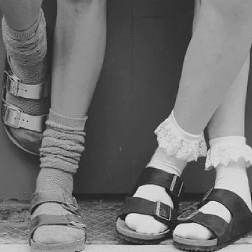 Can You Wear Sandals in Cold Weather?